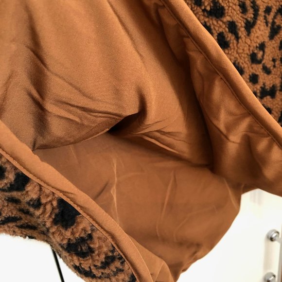 Ampersand Pullover Fleece - Picture 7 of 10